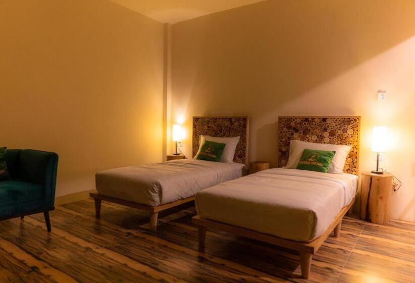 Dumani Nagar Hotel & Resort