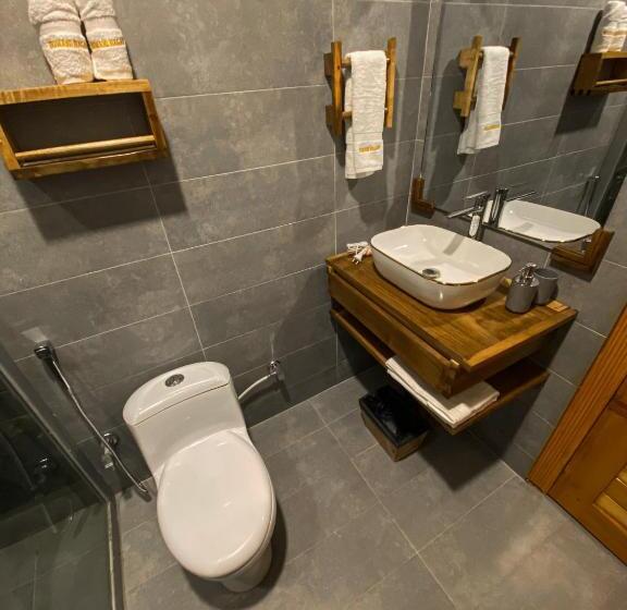 Dumani Nagar Hotel & Resort