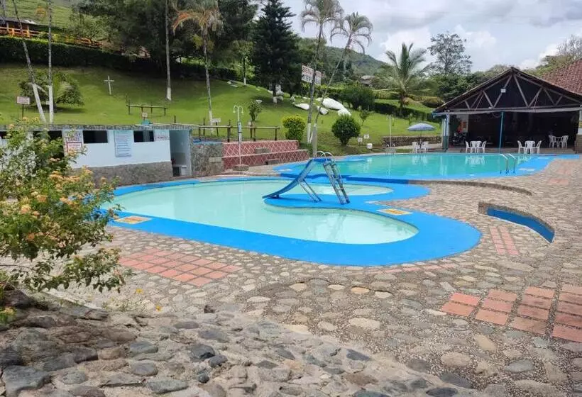 ホテル Hosteria Puerta Del Nus