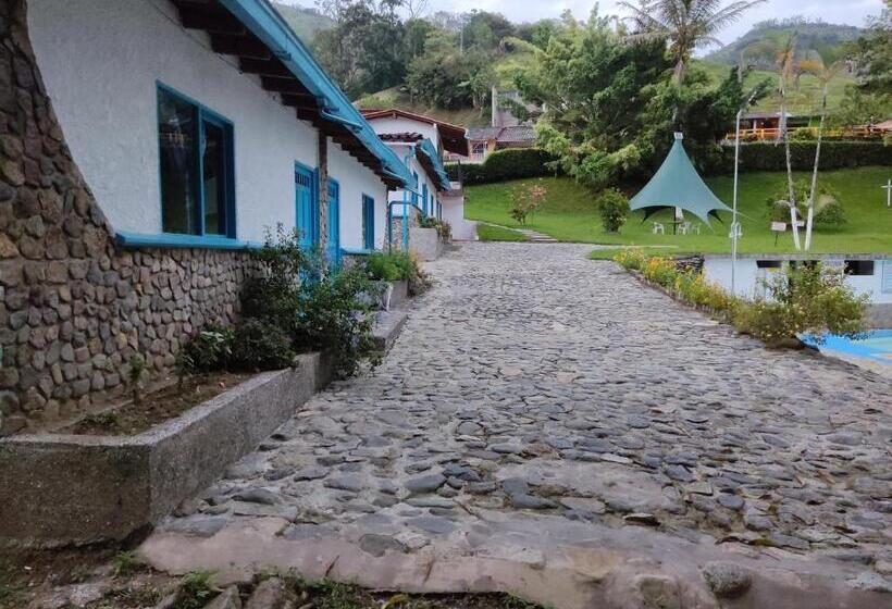 Hotel Hosteria Puerta Del Nus