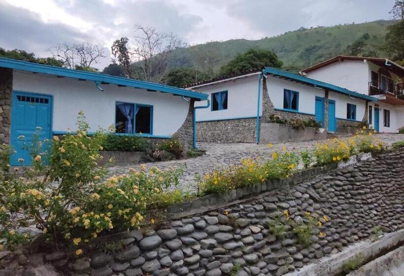 Hotel Hosteria Puerta Del Nus