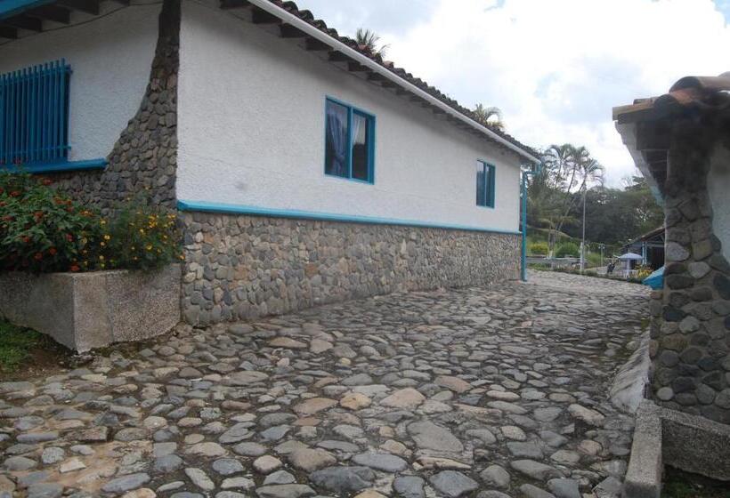 Hotel Hosteria Puerta Del Nus