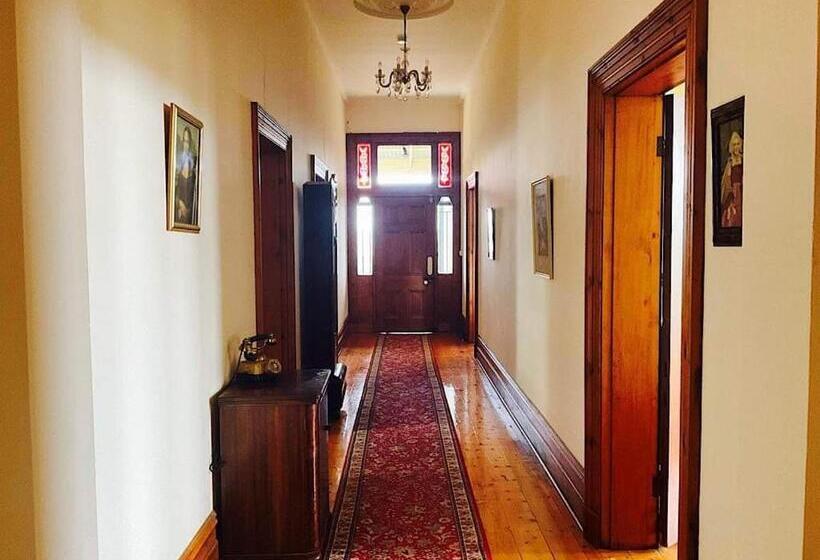 ホテル Kimbell Hill