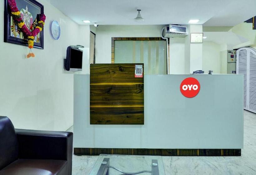 Отель Oyo Flagship 81091  Samrat