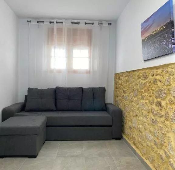 Majatalo Suites Benalup Centro