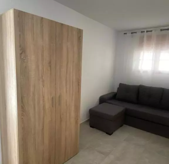 Majatalo Suites Benalup Centro