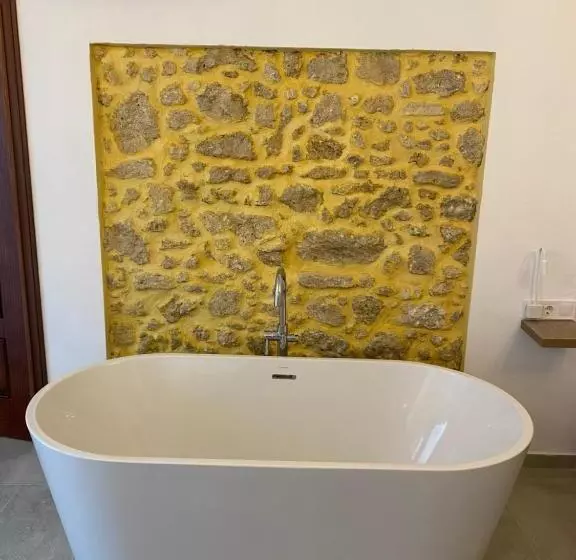 Majatalo Suites Benalup Centro