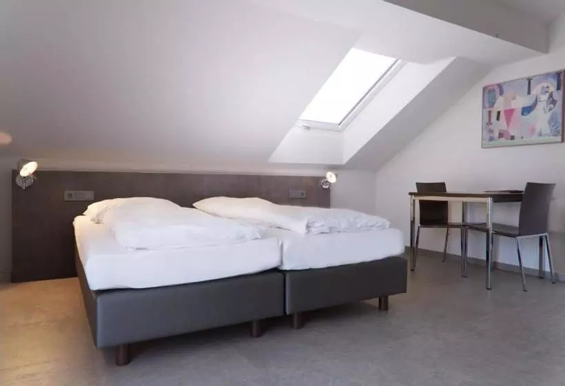 ホテル Apartmenthaus Renz