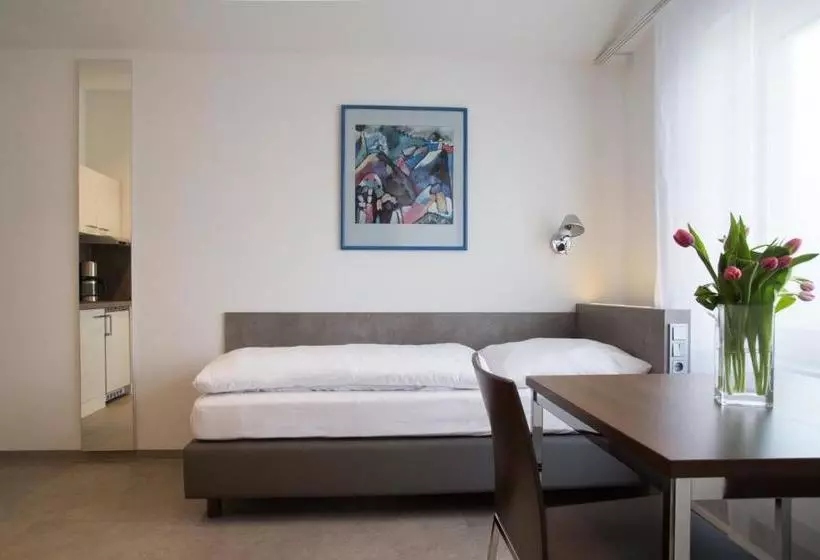 ホテル Apartmenthaus Renz