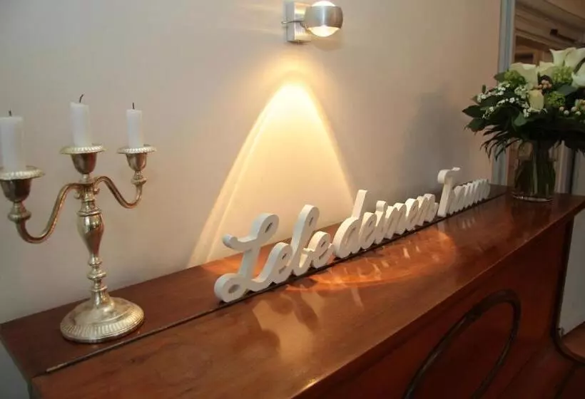 ホテル Bruckertshof