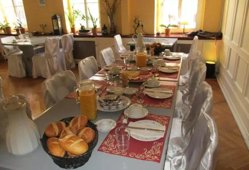 Hotelli Burgstuben