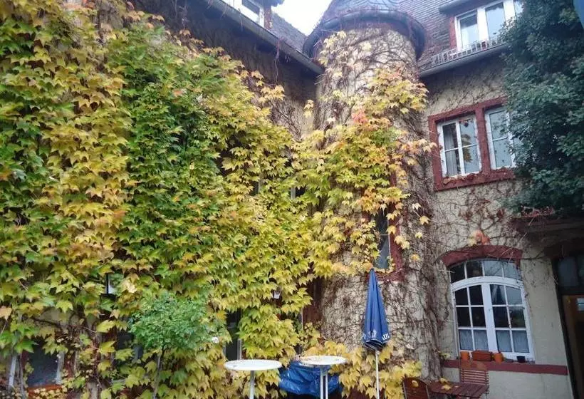 Hotelli Burgstuben