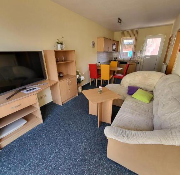 בית מלון כפרי Haus Kim   Apartments