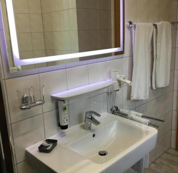 בית מלון כפרי Haus Kim   Apartments