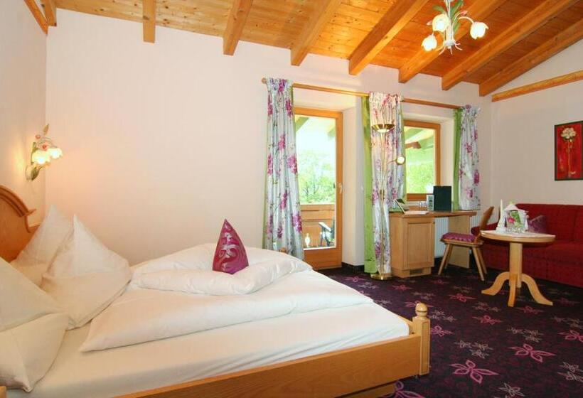 호텔 Hindenburglinde