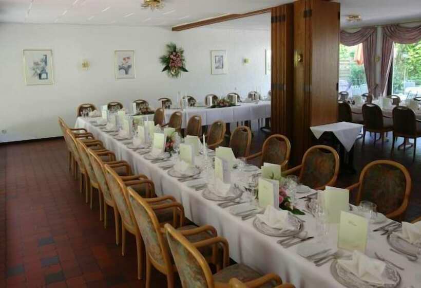 Отель Hohe Mark