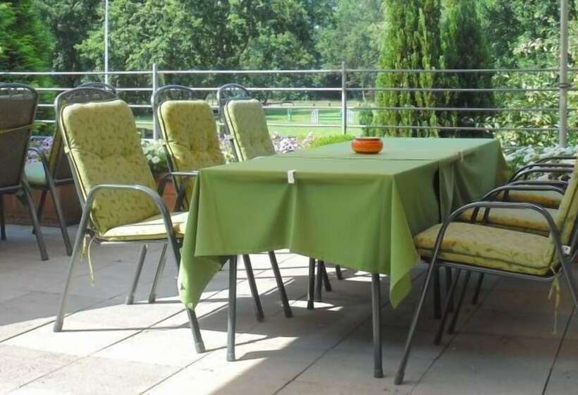 Отель Hohe Mark