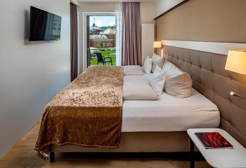 فندق Konig Albert