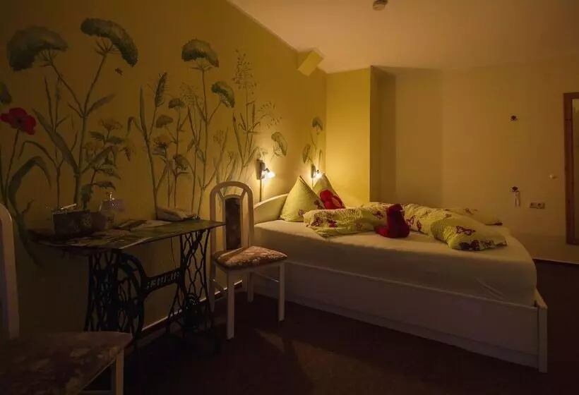 Hotelli Landferienhaus Pension Erika