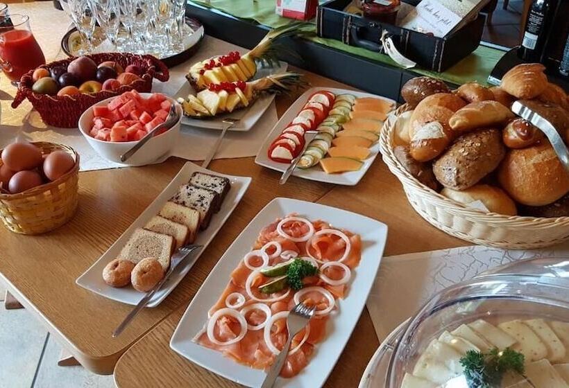 בית מלון כפרי Landgasthof Grüner Baum