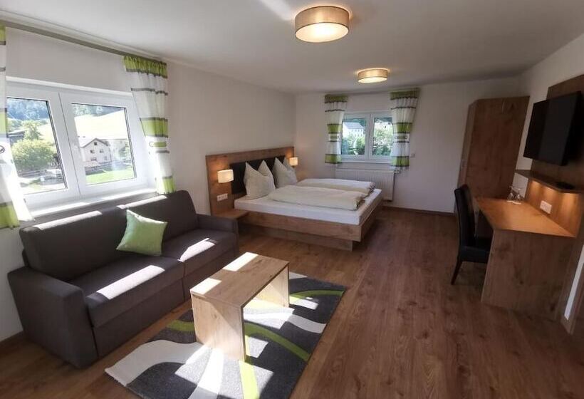 בית מלון כפרי Landgasthof Grüner Baum