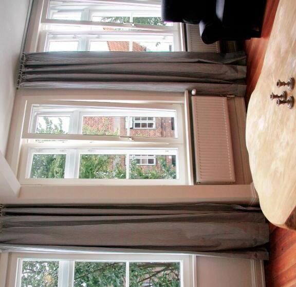 בית מלון כפרי Lili Marleen