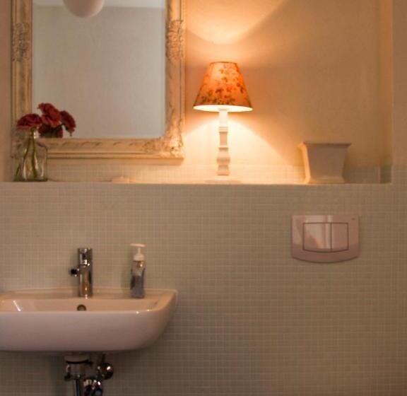 בית מלון כפרי Lili Marleen