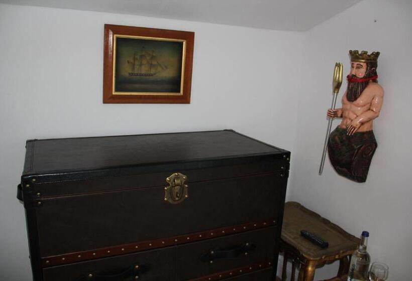 בית מלון כפרי Lili Marleen