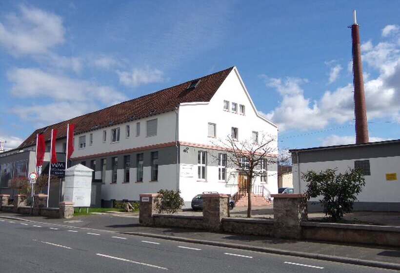 Отель Milchhof Apartments Aschaffenburg