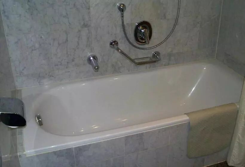 Hotelli Neustadter Hof