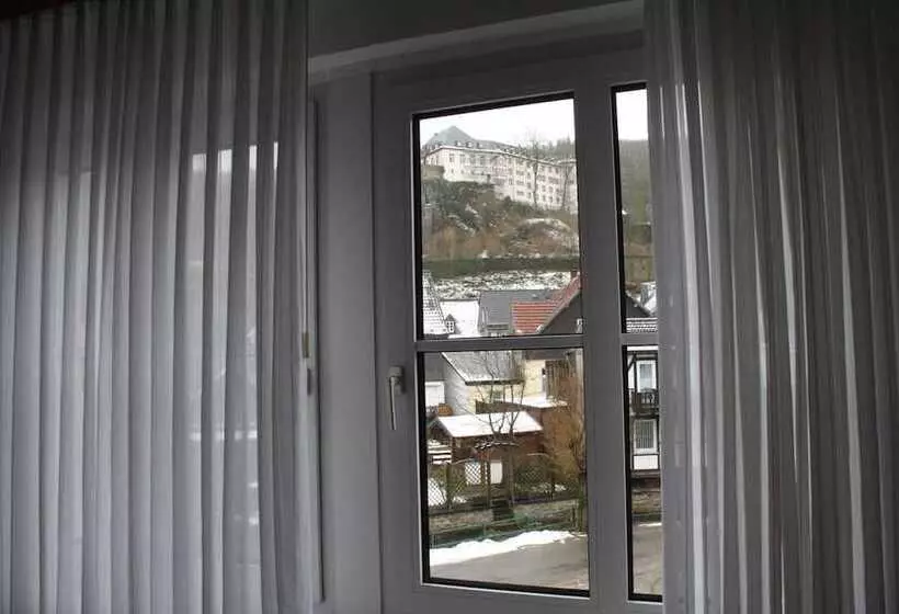 Hotelli Pension Allebrodt