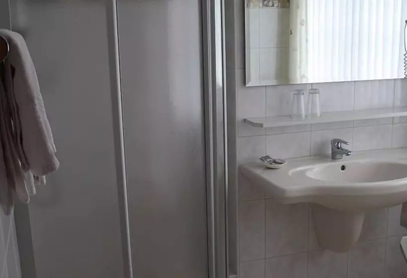 Hotelli Pension Allebrodt