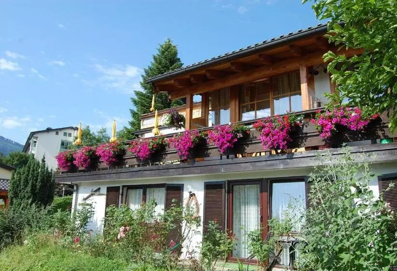 ホテル Pension   Heidelberg
