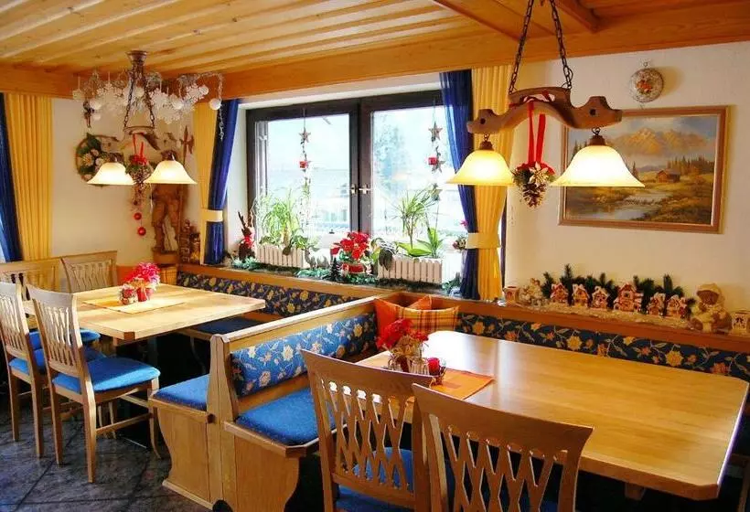 ホテル Pension   Heidelberg