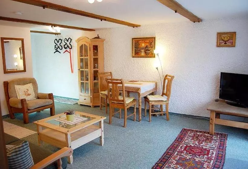 ホテル Pension   Heidelberg