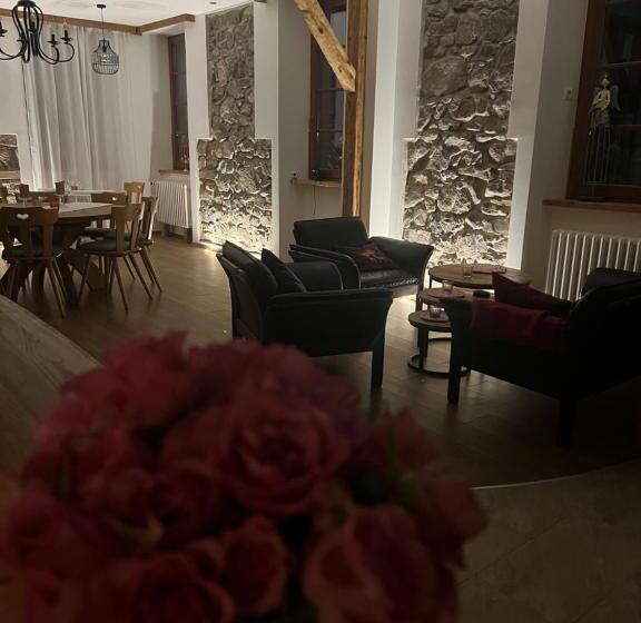 Boutique Hotel And Apartments Pension Sternen