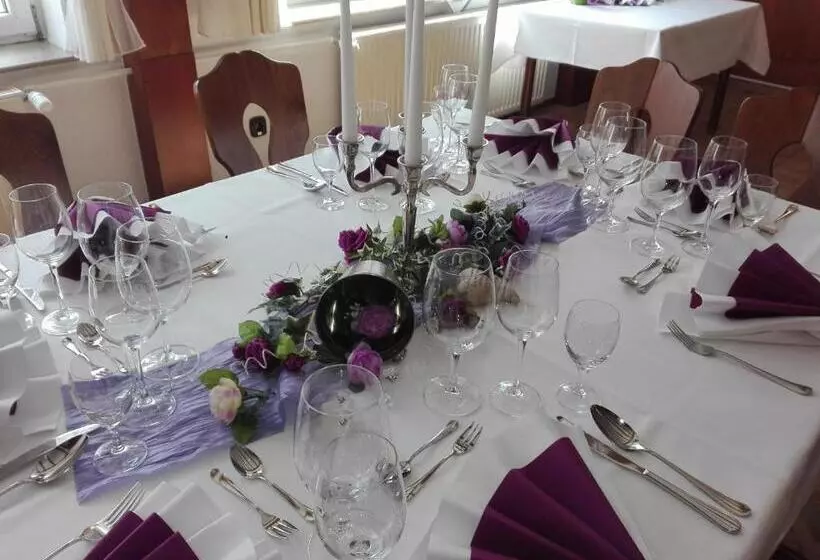 Hotelli & Restaurant Stadt Genthin