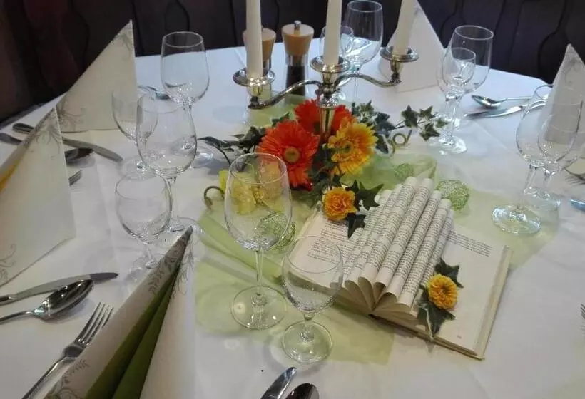 Hotelli & Restaurant Stadt Genthin