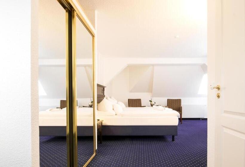 Promenadenhotel Admiral