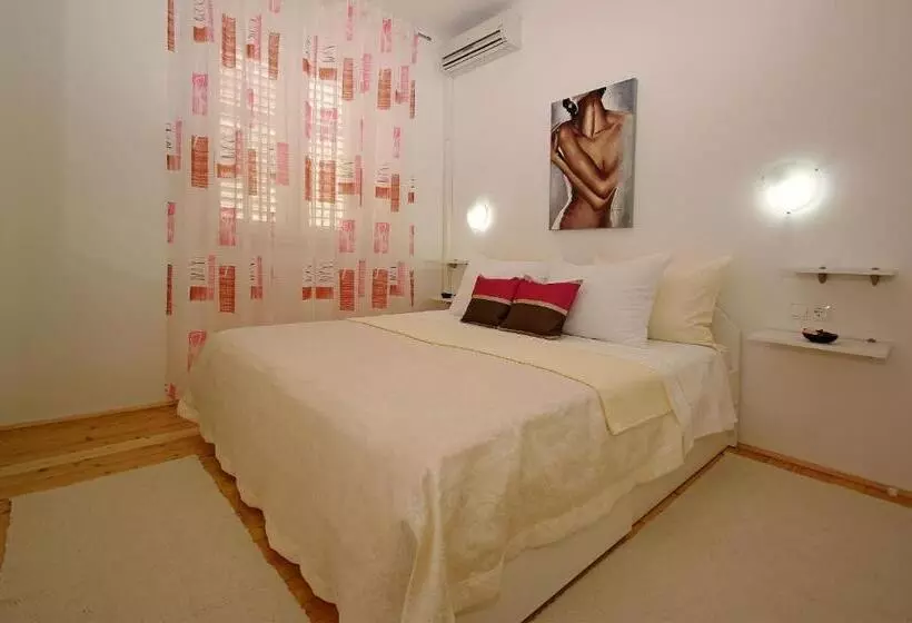 B&b Vela Luka