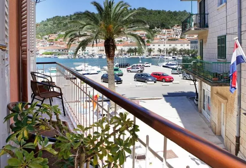 B&b Vela Luka