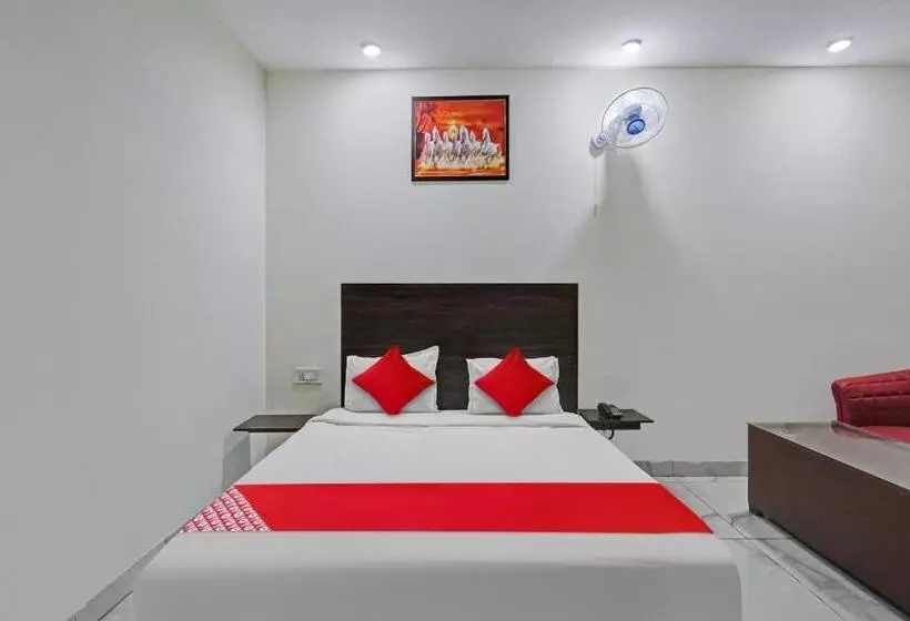Flagship Hotel King S
