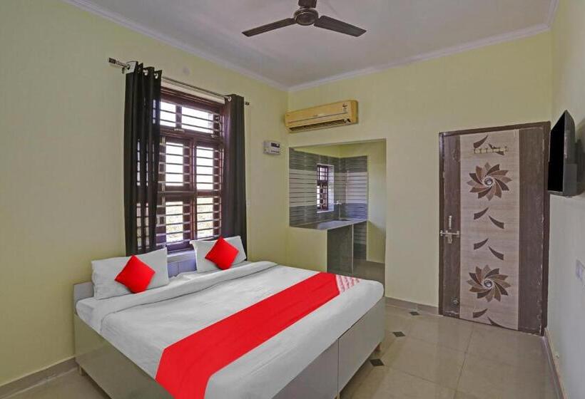 Flagship Hotel Krishna Palace