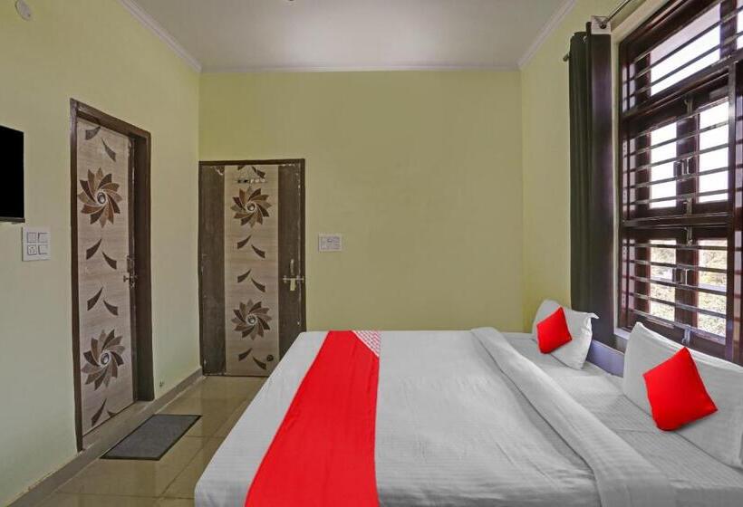 Flagship Hotel Krishna Palace