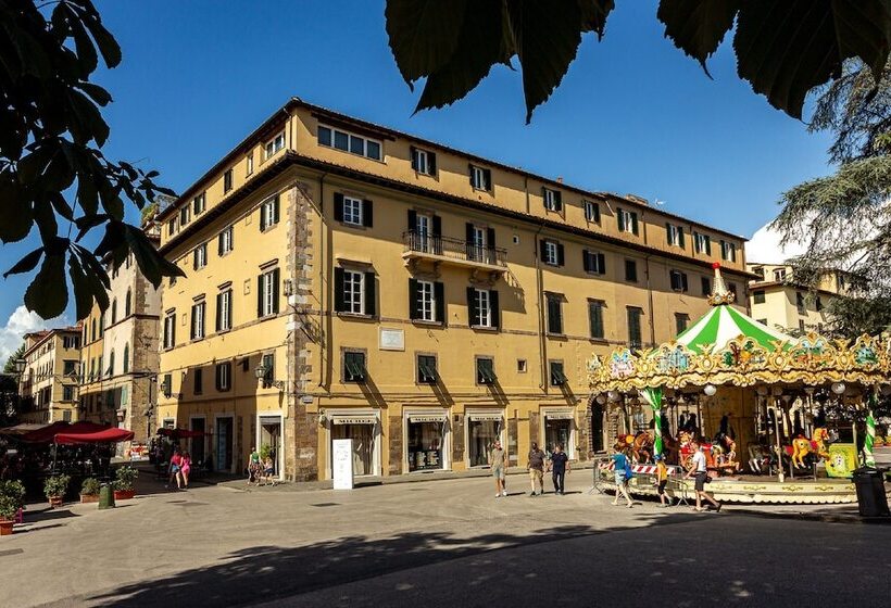 Grand Universe La Residenza