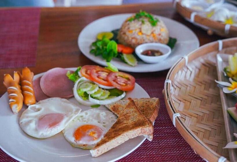 Hotel Baan Thong Ching Resort