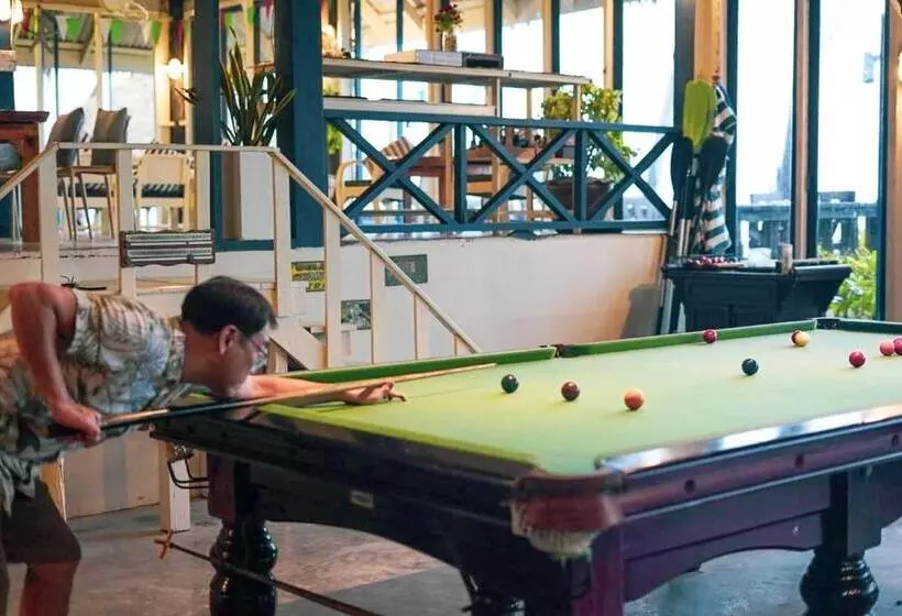 Hotelli Baan Thong Ching Resort