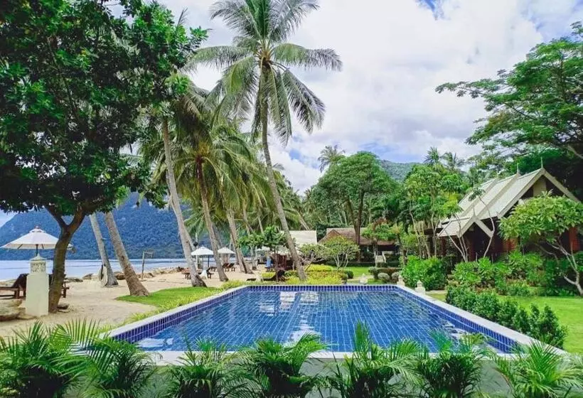 Hotelli Baan Thong Ching Resort