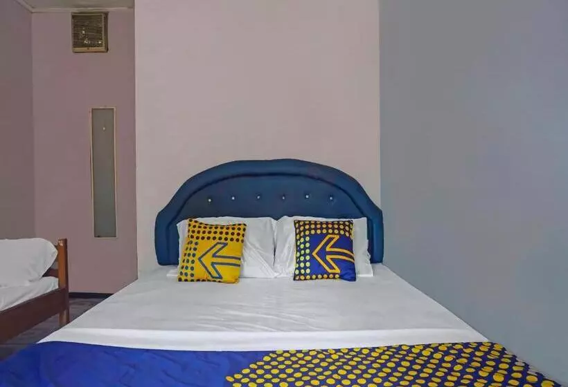 Hotelli Spot On 92212 Penginapan Berkah Mandiri Syariah