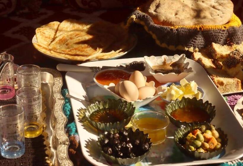 Pension (Hôtel basse catégorie) Dar Arghen Family Lodge